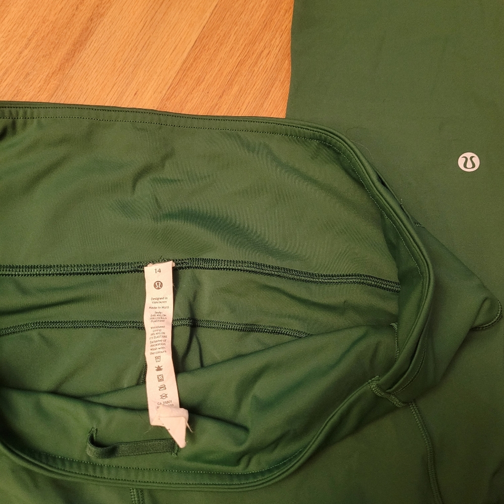 Lululemon kelly green leggings